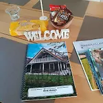 度假居 Summer House For Relaxation And Activity 加斯庭
