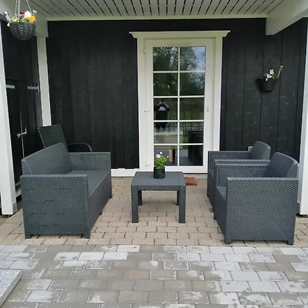 度假居 Summer House For Relaxation And Activity